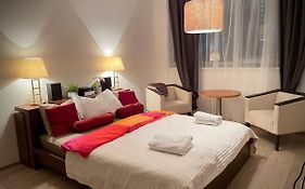 Harfa Apartment 30